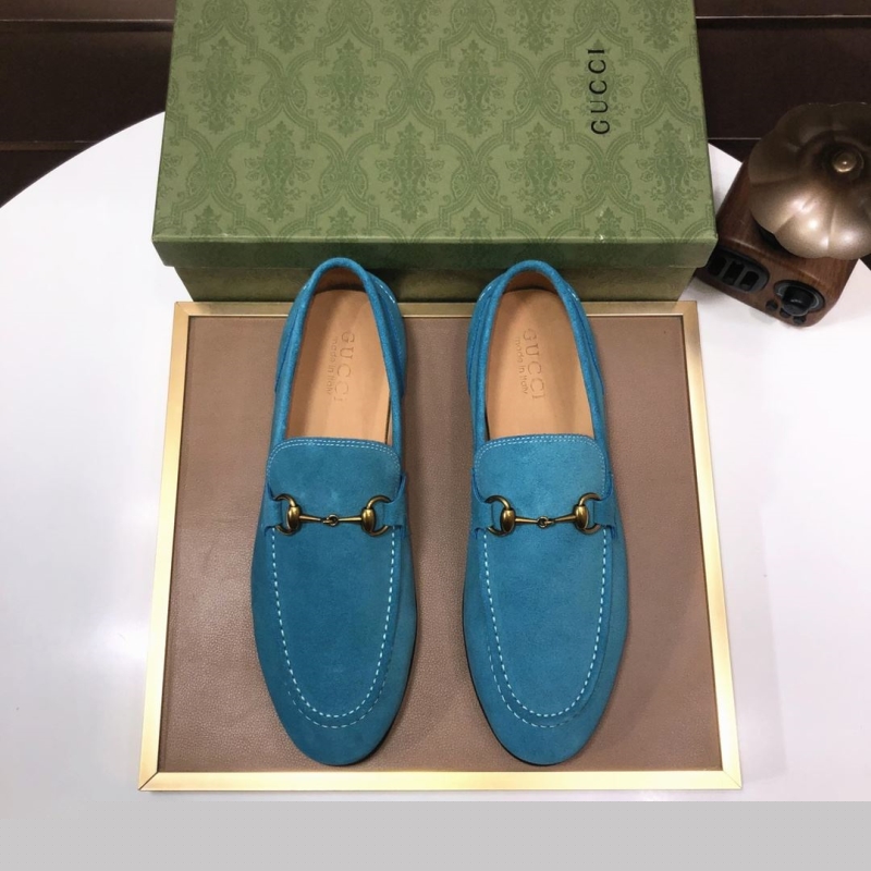 G*u*i leather shoes